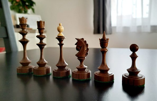 Beautiful chess from 1960